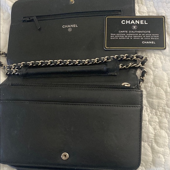 Chic Black Quilted Chain Bag - Picture 10 of 10